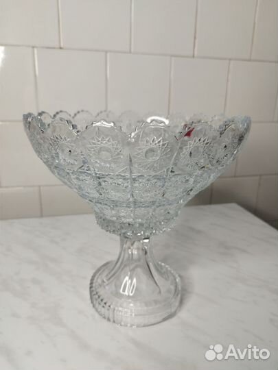 Ваза для фруктов на ножке, салатник