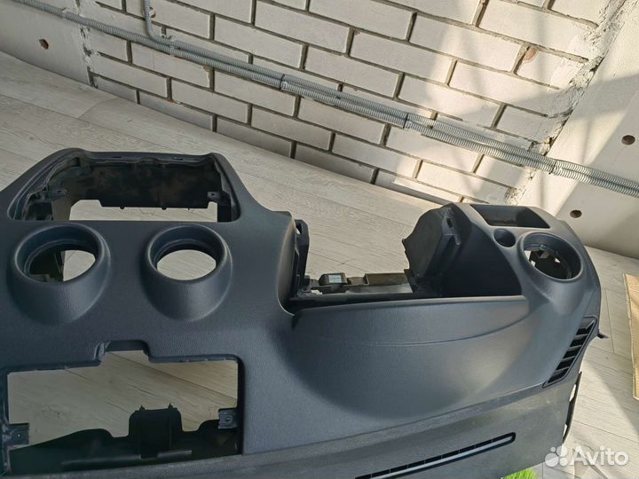 Ремонт торпедо Форд Фьюжен