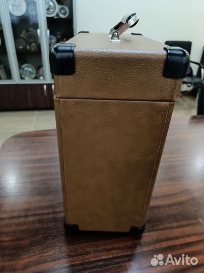Кофр для виниловых пластинок