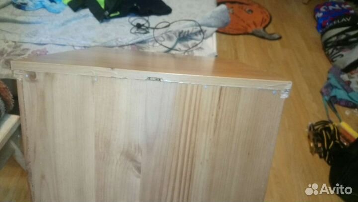 Тумба прикроватная