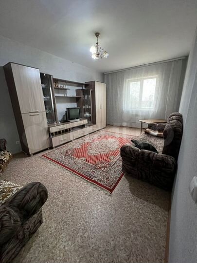 1-к. квартира, 40 м², 1/3 эт.