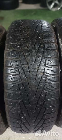 Nokian Tyres Hakkapeliitta 7 SUV 275/60 R20