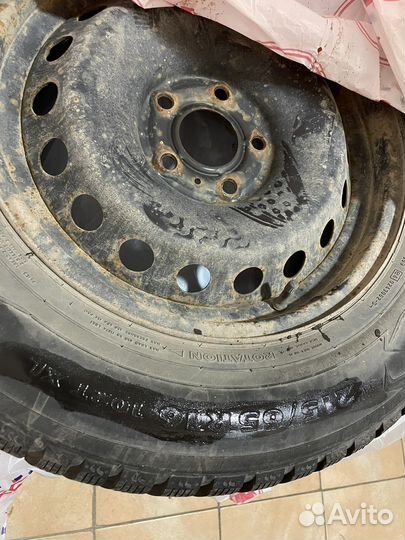 Колеса с Nokian Tyres Hakkapeliitta 7 215/65 R16