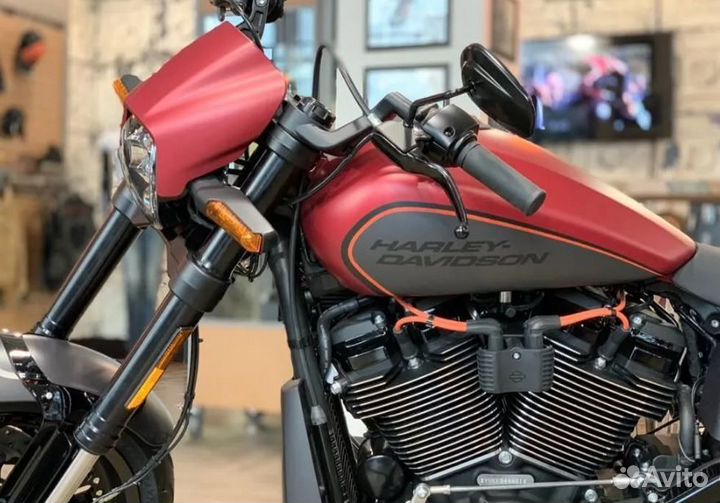 Harley-Davidson Softail fxdr 114