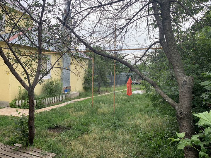 Дом 217 м² на участке 6 сот.