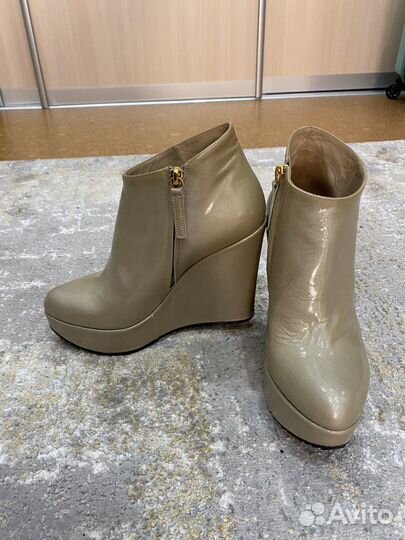 Ботинки женские 38 размер