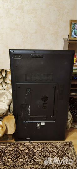 Жк-панель LG 55LS33A