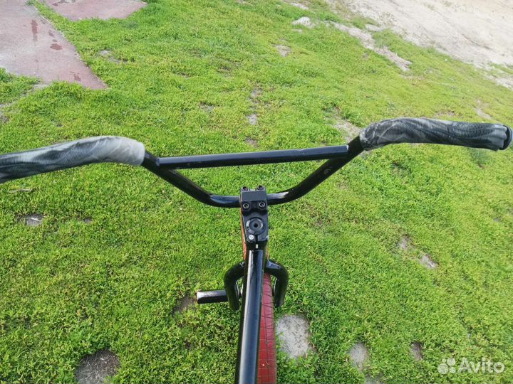 Трюковой велосипед bmx