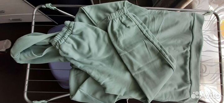 Спортивный костюм женский