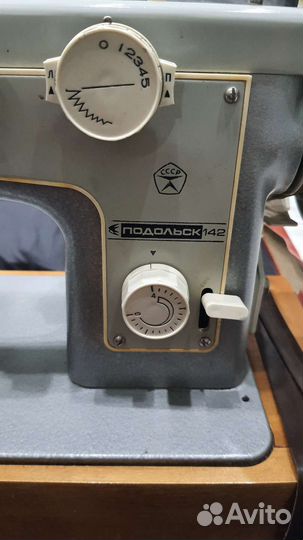 Швейная машина Подольск 142