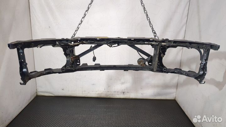 Рамка передняя (телевизор) Land Rover Discovery 3, 2005