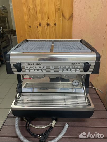 Кофемашина Nuova Simonelli Appia 2 Compact 2 Gr V