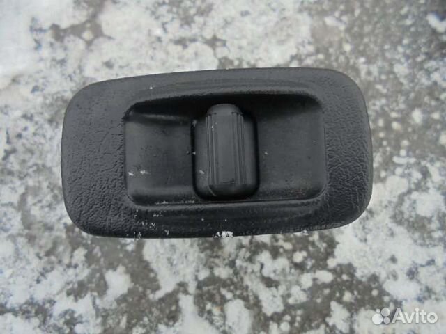 Кнопка стеклоподъемника задняя Toyota Caldina
