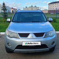 Mitsubishi Outlander 2.4 CVT, 2008, 207 000 км, с пробегом, цена 1 160 000 руб.