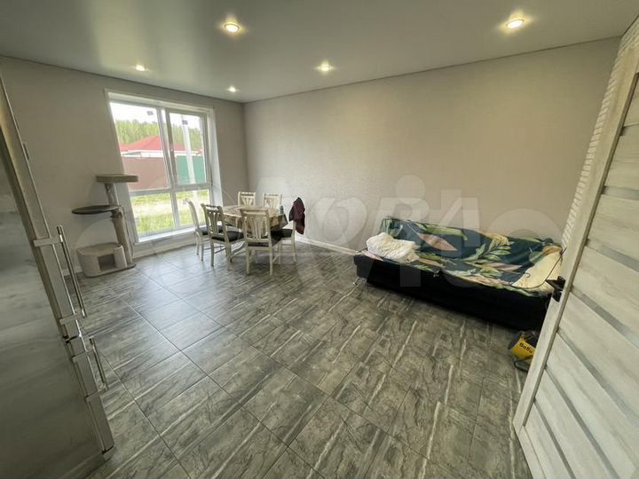 Дом 100 м² на участке 9 сот.