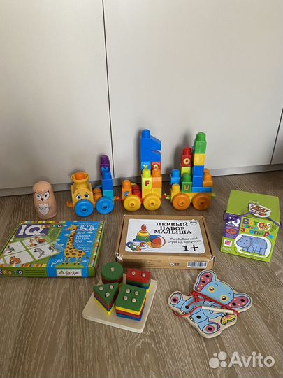 Развивающие игрушки пакетом