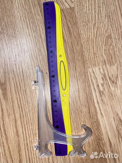 Подставка для декортаивных тарелок