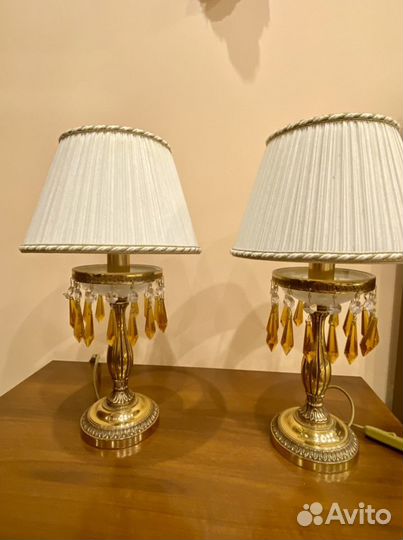 Лампа настольная