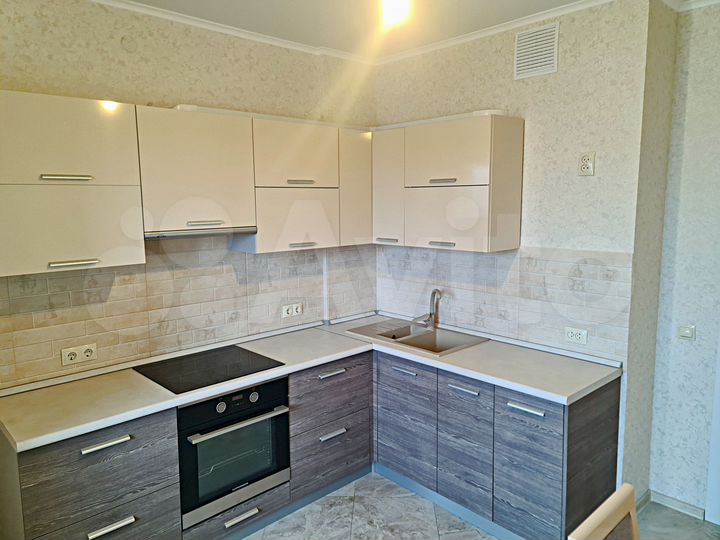 2-к. квартира, 54,5 м², 11/18 эт.