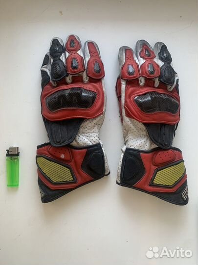 Мотоперчатки