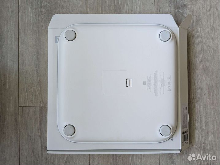 Умные весы Xiaomi Mi Body Composition Scale 2