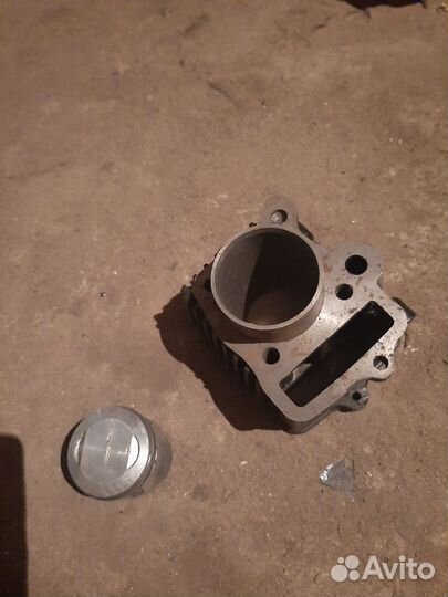 Продаю целиндр вмести поршневой новое.на 72 кб