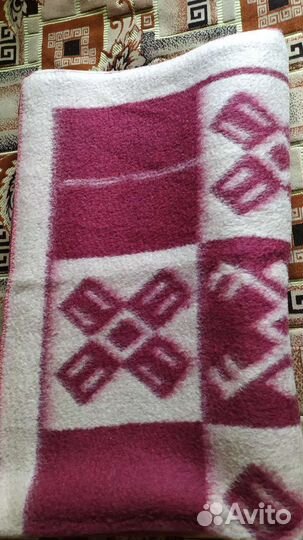 Одеяло чистошерстяное верблюжье