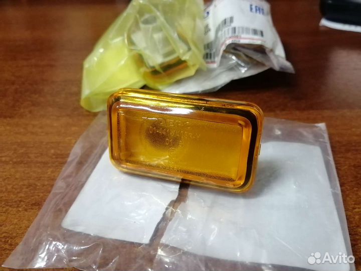 Поворотник в крыло на Audi / Volkswagen