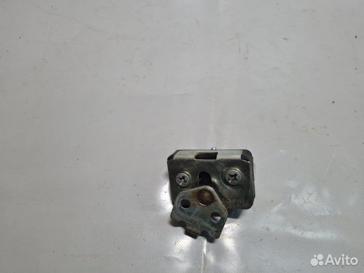 Замок багажника Ваз Калина универсал 8 клапанный