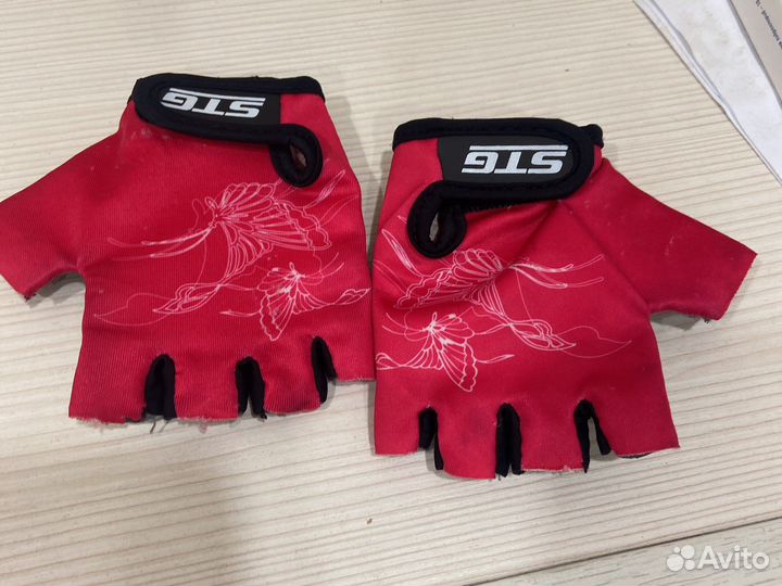 Перчатки для велосипеда