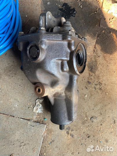 Редуктор передний kia sorento 1