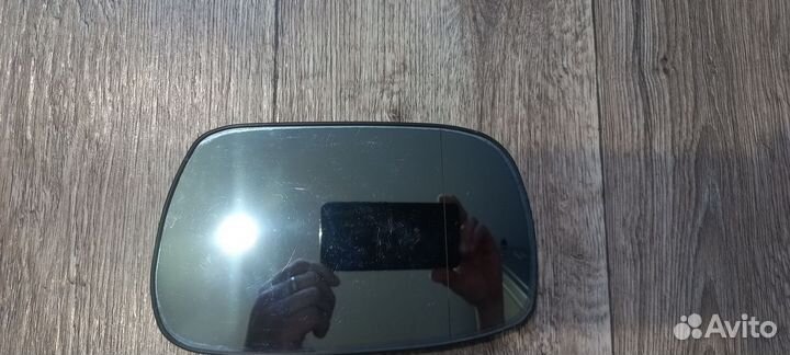 Стекло (полотно) зеркала правое Corolla 120