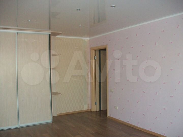 3-к. квартира, 80 м², 10/14 эт.