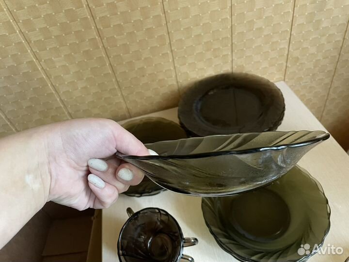 Набор столовой посуды тарелки