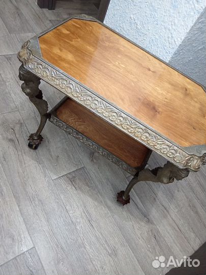 Подставка - столик