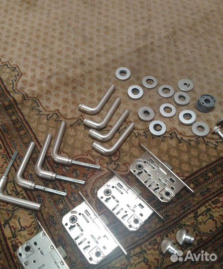 Межкомнатные замки и ручки apecs