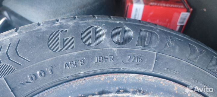 Goodyear EfficientGrip 185/60 R14 82T