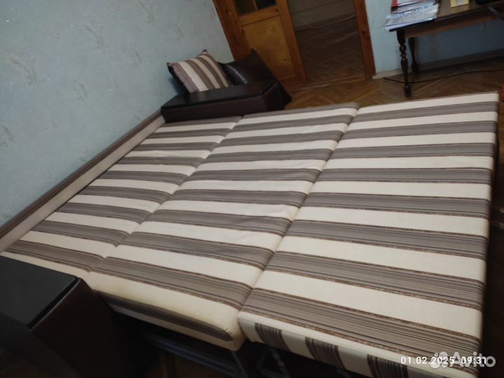 Продаю диван