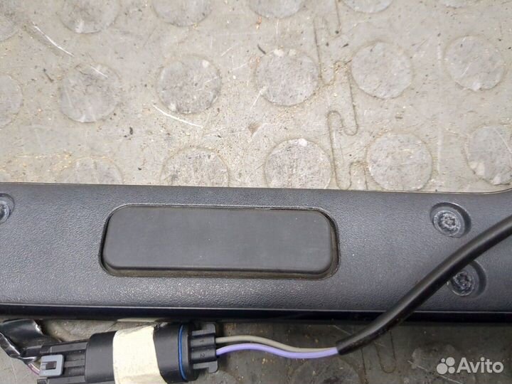 Ручка крышки багажника Cadillac Escalade 3, 2008