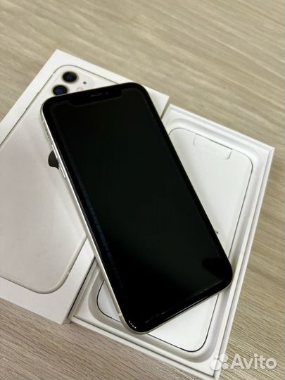 iPhone 11, 128 ГБ