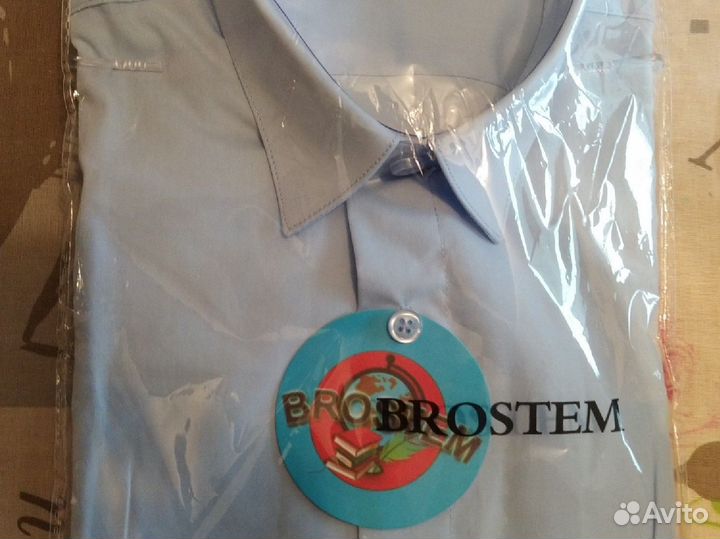 Рубашка школьная на мальчика 134-140