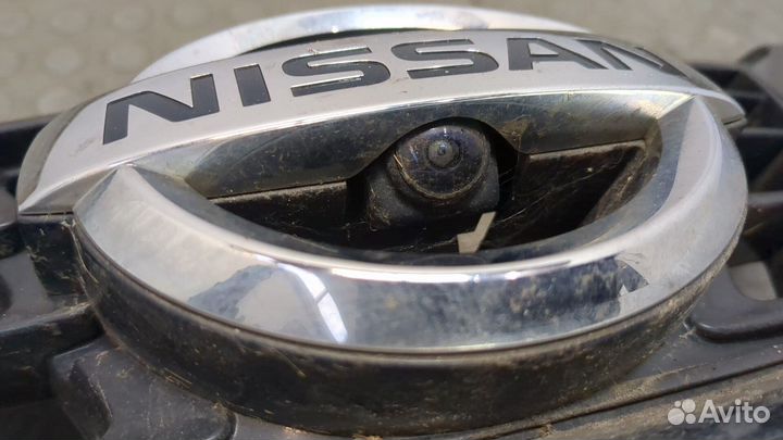 Решетка радиатора Nissan Juke