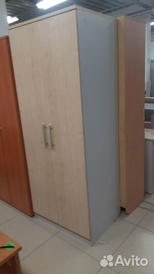Шкафы гардеробные Б.У. 10шт. Товар в Екатеринбурге