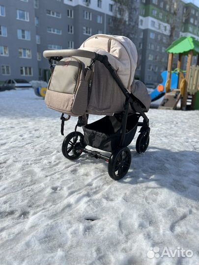 Прогулочная коляска Camarelo elix