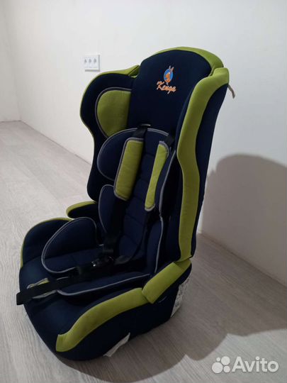 Автомобильное детское кресло от 9 до 36 кг