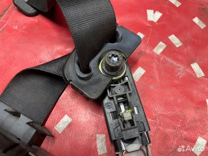 Ремень безопасности передний правый Bmw 3 Series