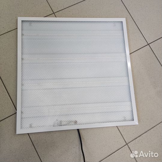 Светодиодный светильник армстронг неисправен