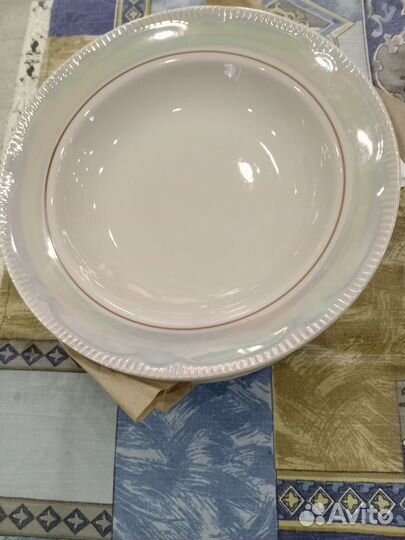 Набор тарелок
