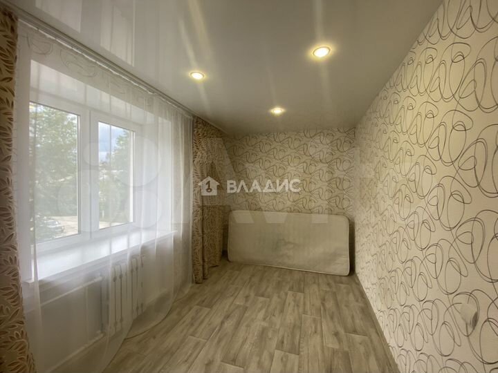 3-к. квартира, 50 м², 2/5 эт.