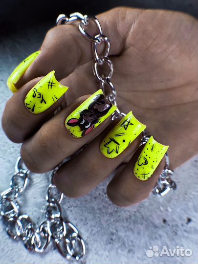 Маникюр педикюр наращивание ногтей